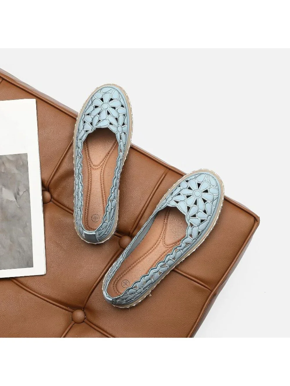 Women’s Blue Floral Daisy Round Toe Comfortable Slip On Casual Ballet Flats